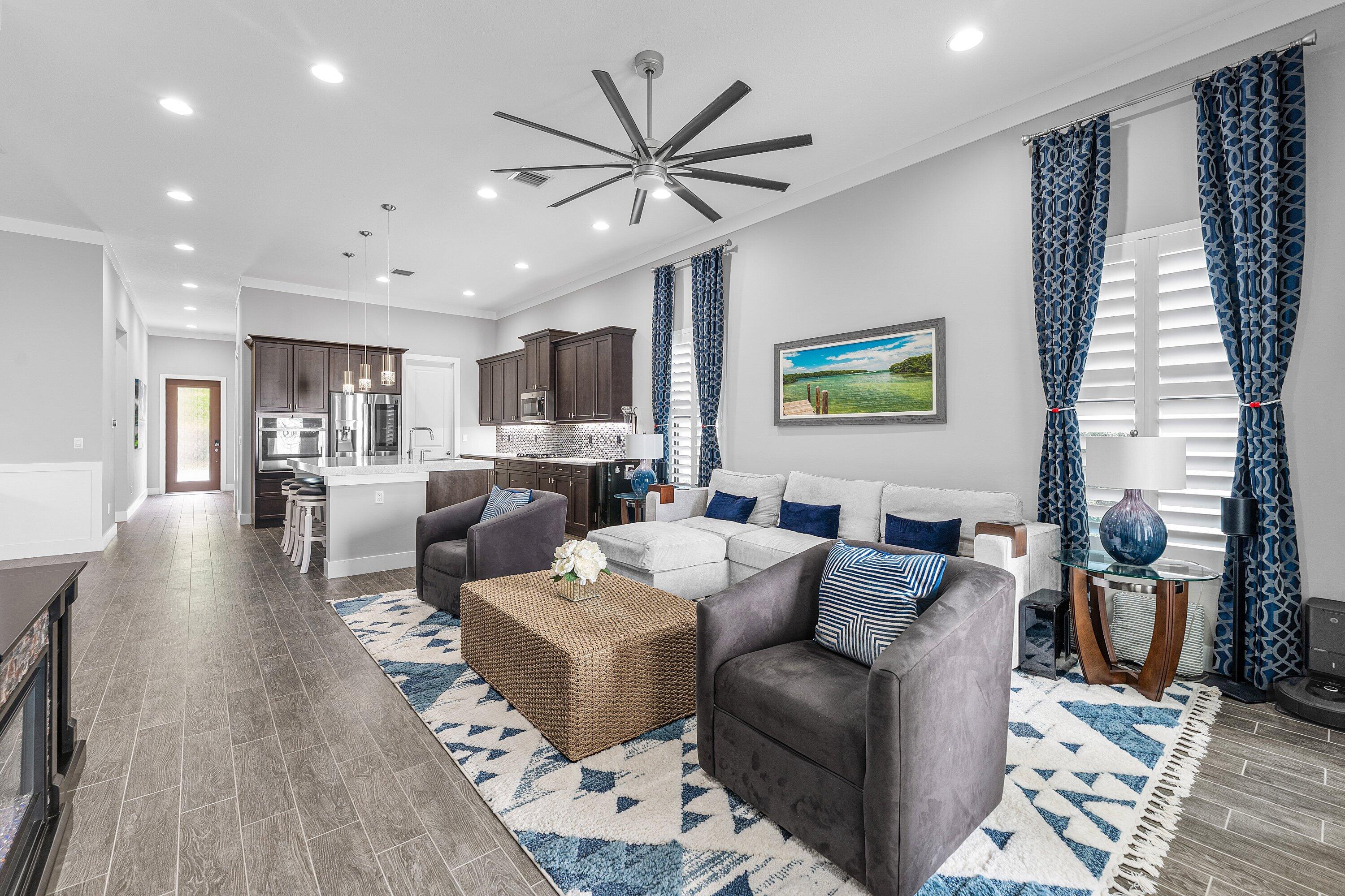 8063 Hobbes Way