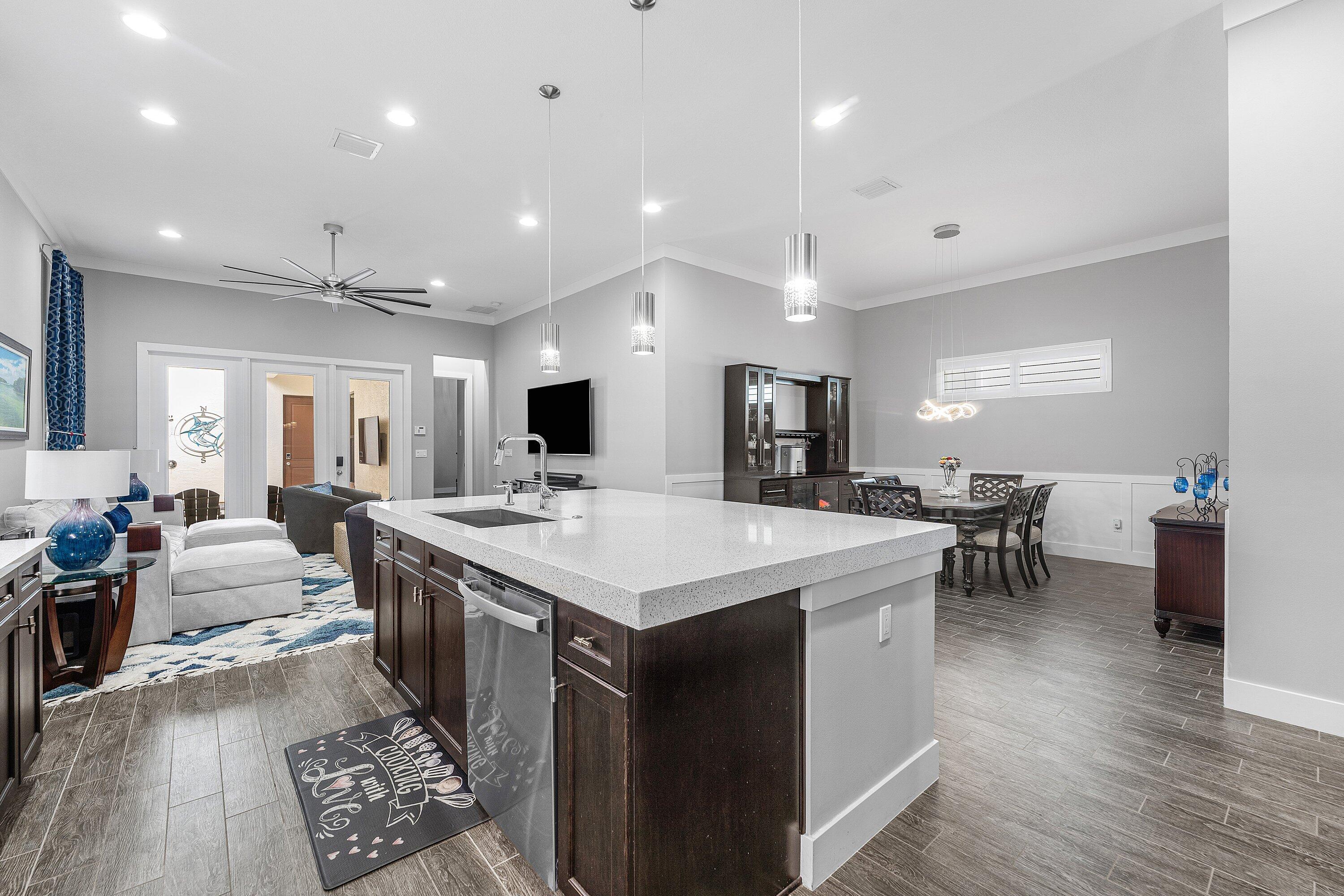 8063 Hobbes Way