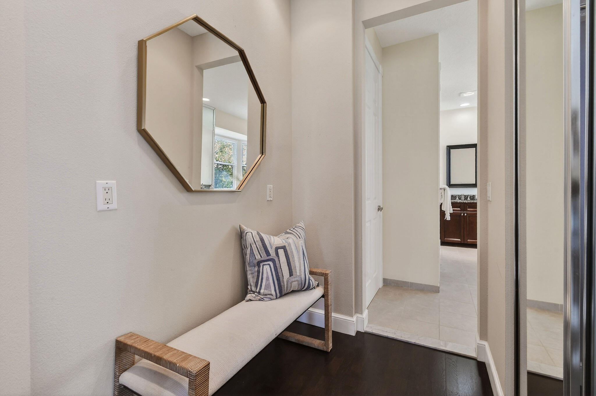 807 Xanadu Place