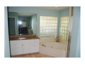 17512 Conch Bar Avenue