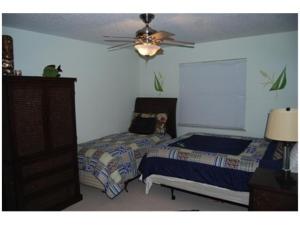 17512 Conch Bar Avenue