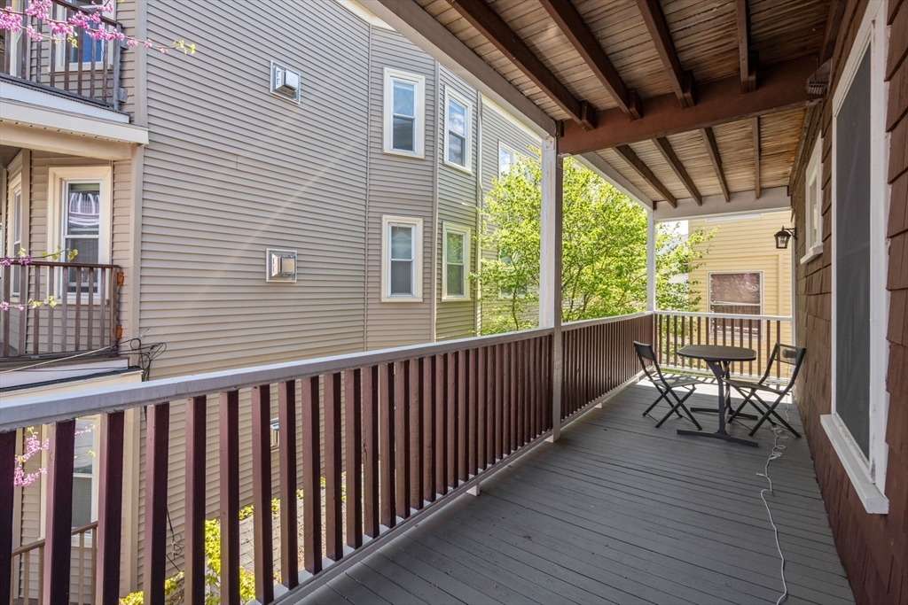 59 Craigie St # 2