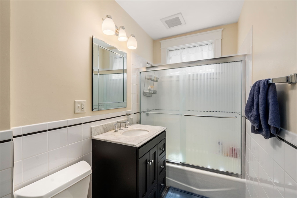 59 Craigie St # 2