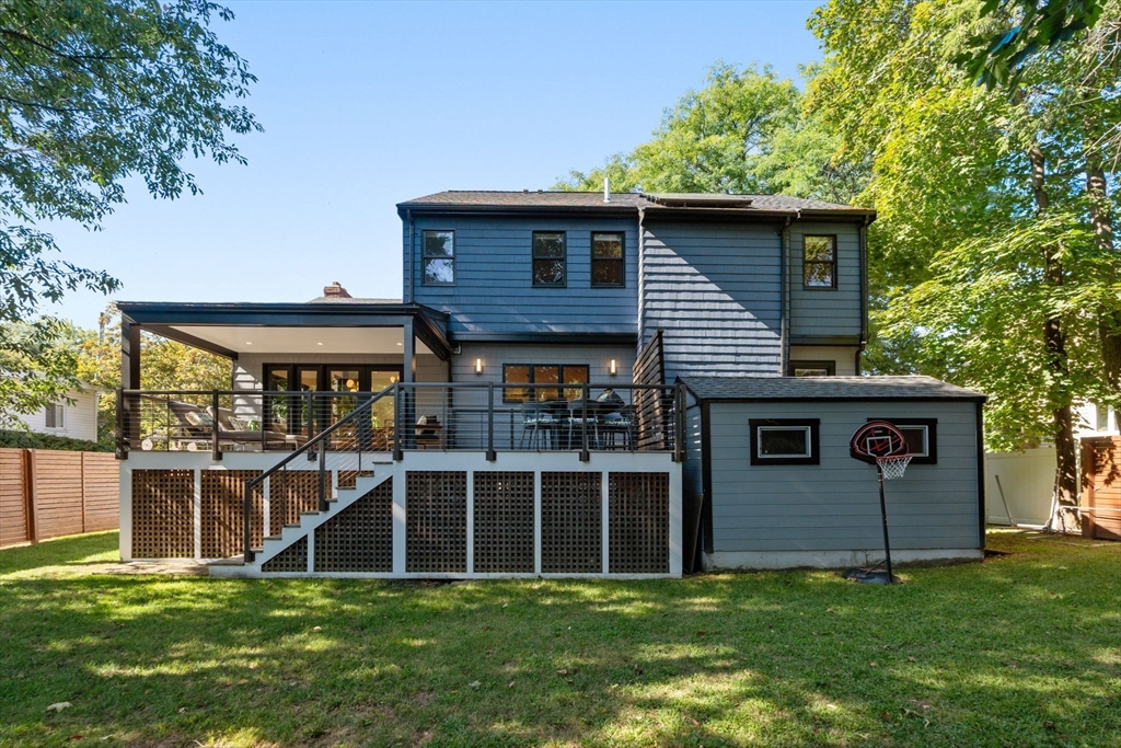 30 Country Rd