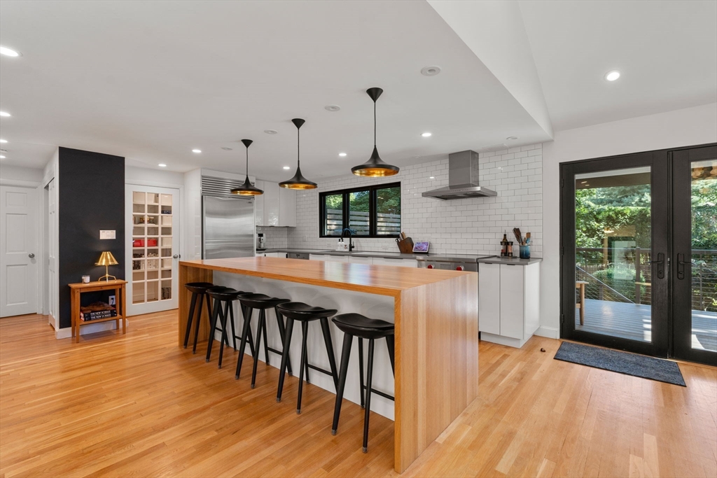 30 Country Rd