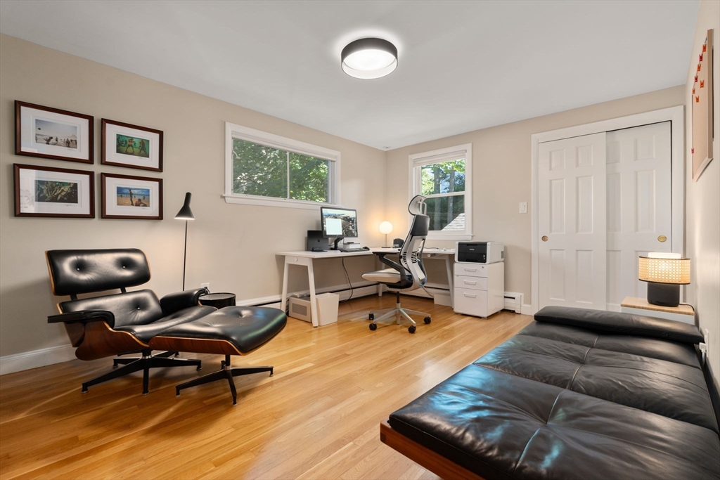 30 Country Rd