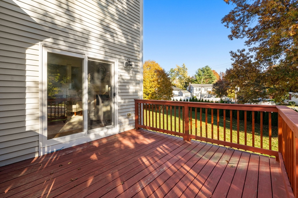16 Brookbury Circle