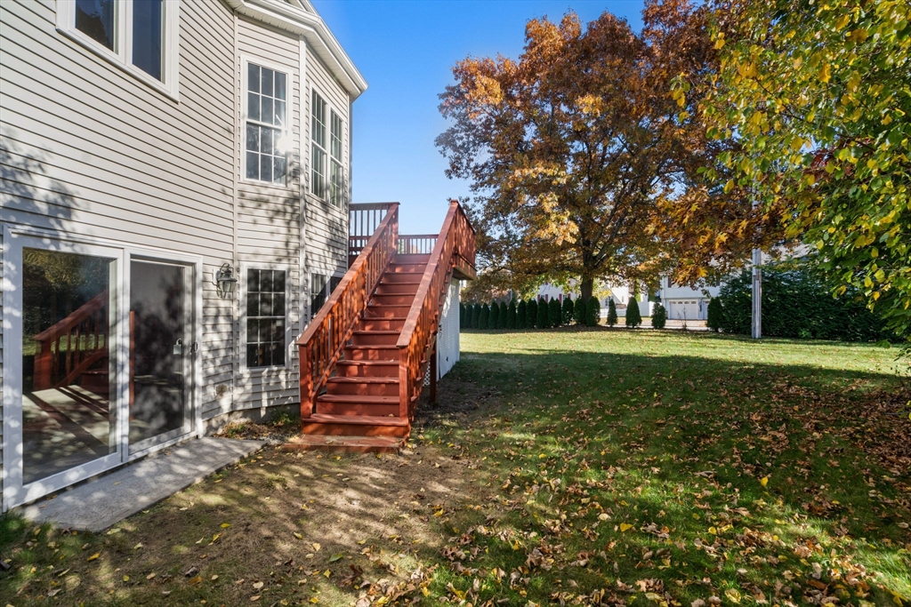 16 Brookbury Circle