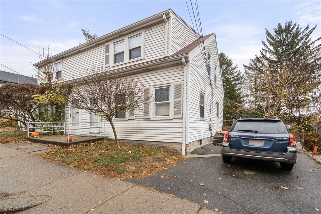 22-24 Mechanic St