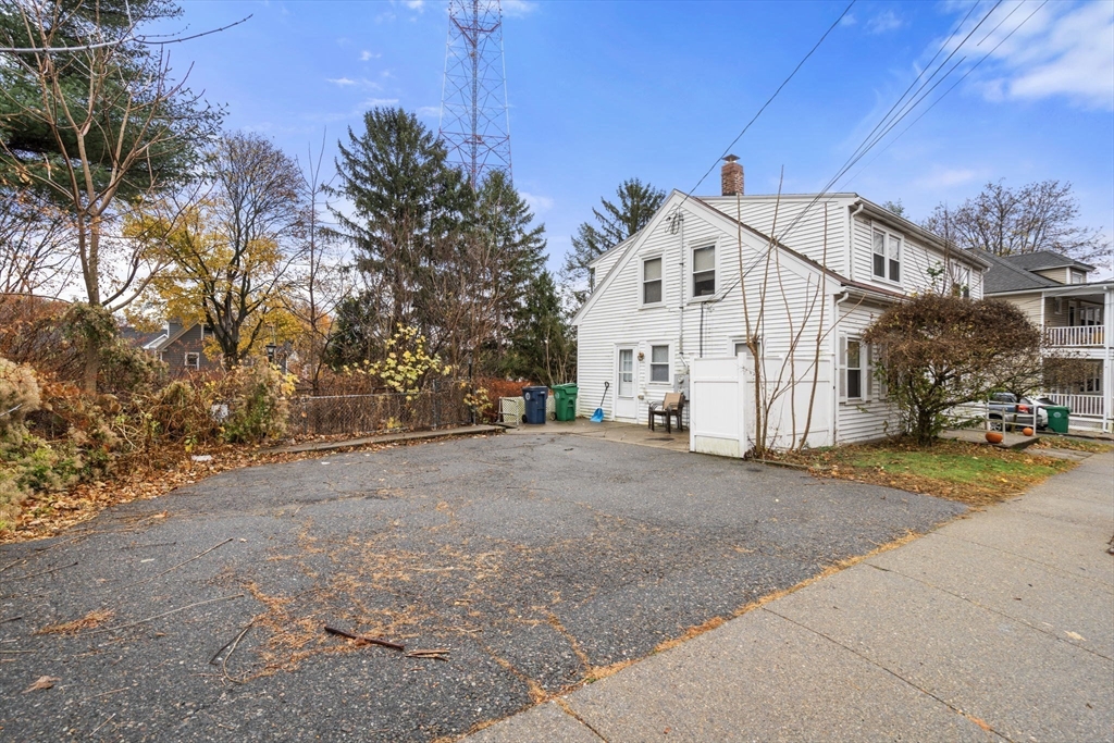 22-24 Mechanic St