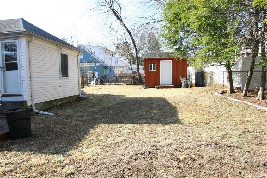 126 Russell Rd