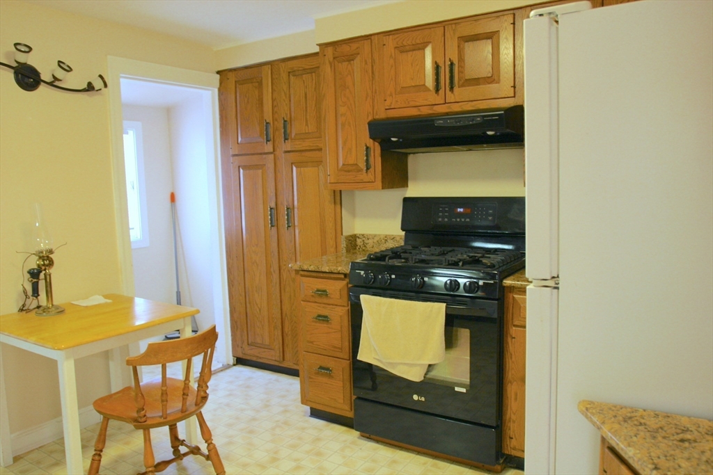 126 Russell Rd