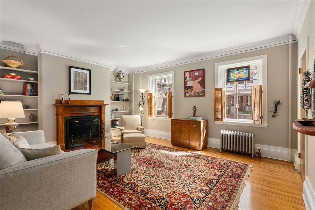 202 Fuller St # 2