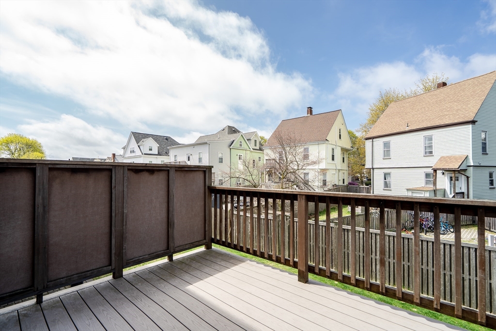 46 Wellington St # 2