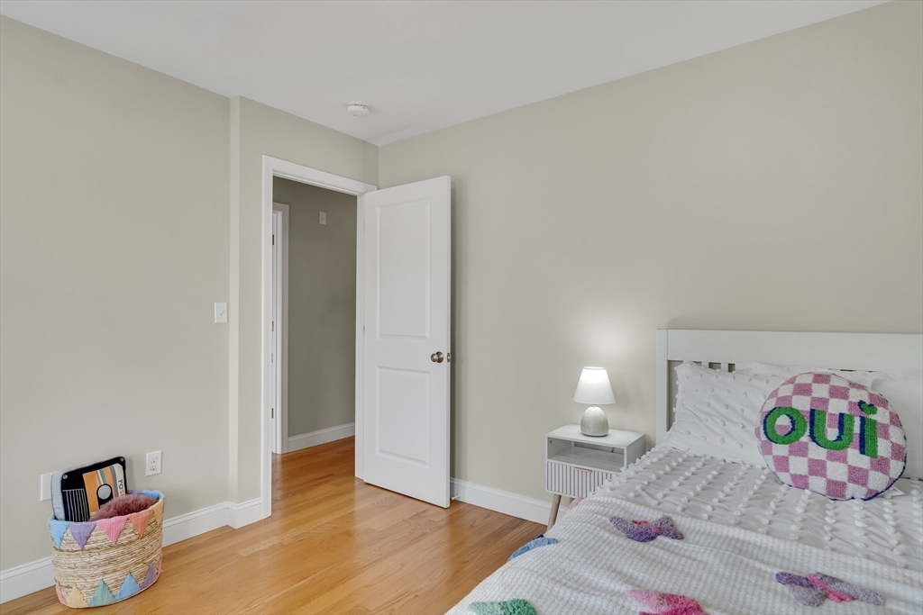 46 Wellington St # 2