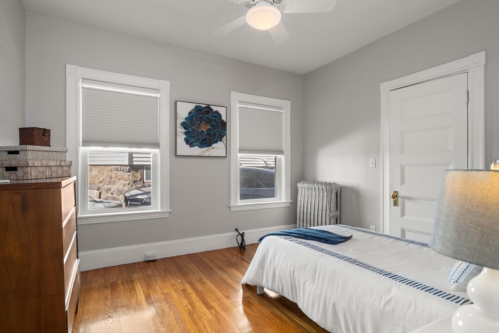 3 Woodstock Ave # 1