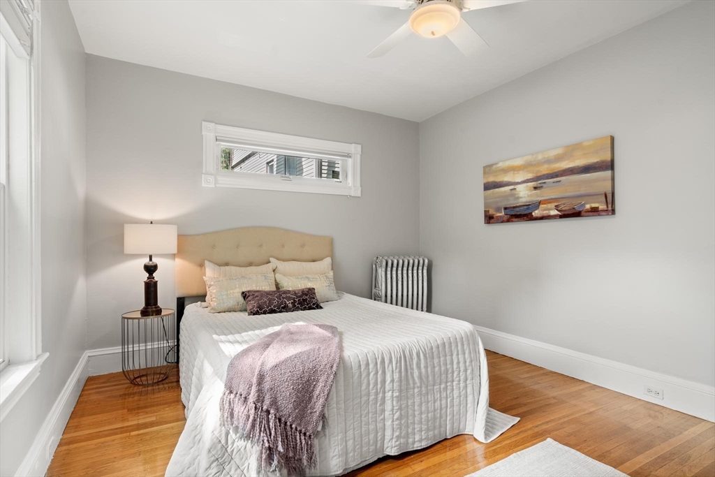 3 Woodstock Ave # 1