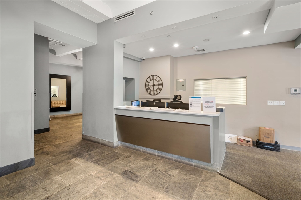 12 Stoneholm Street # 77 Unit: P.69 & 77