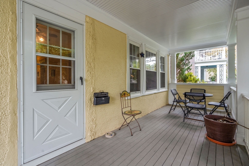 108 Columbia St # 1