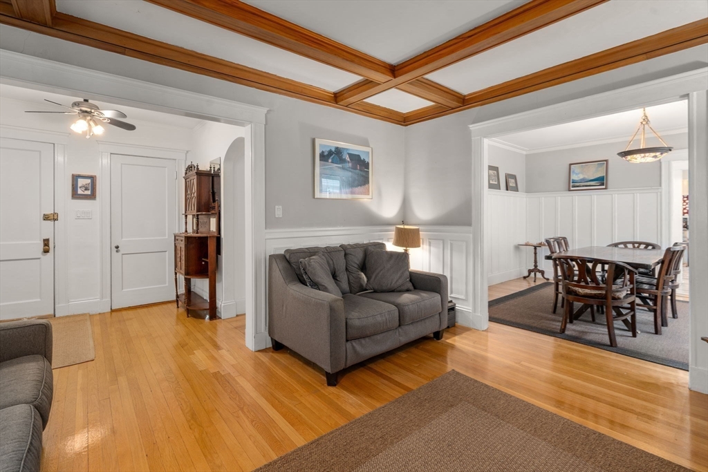 108 Columbia St # 1