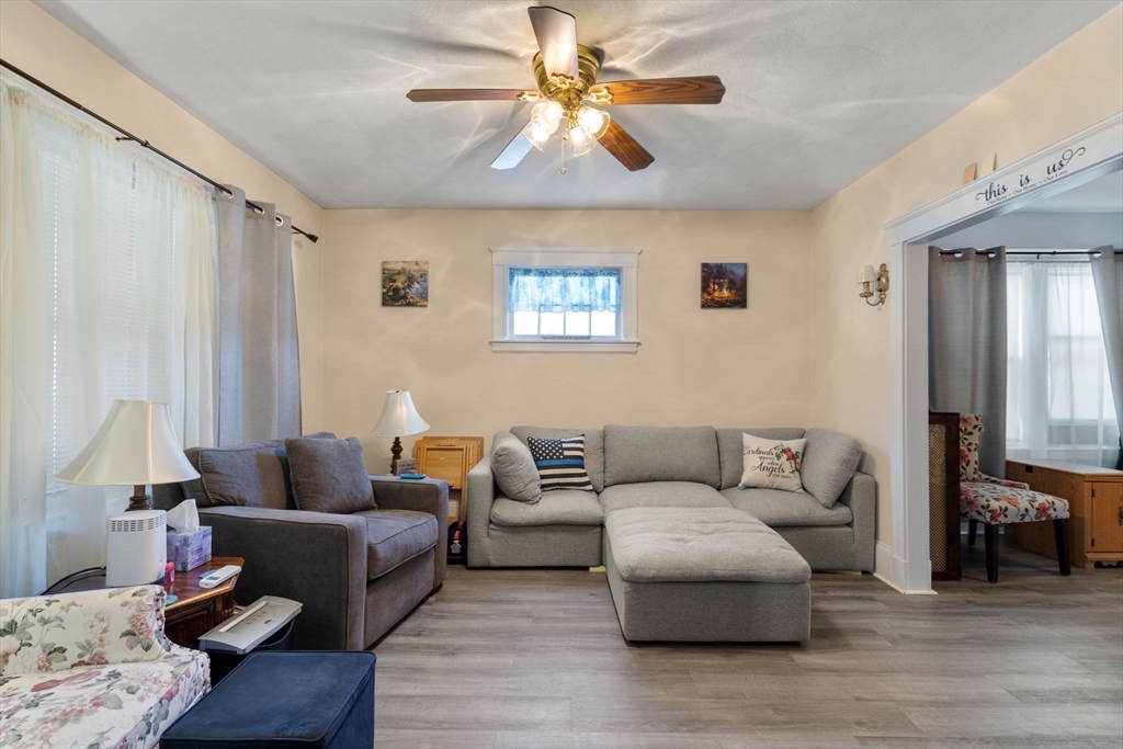 15-17 Elmwood Ave
