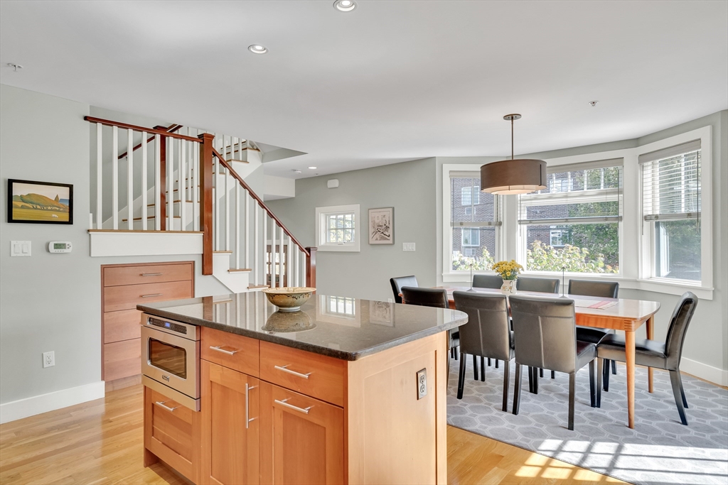 82 Green St # 82, Brookline Unit: 82