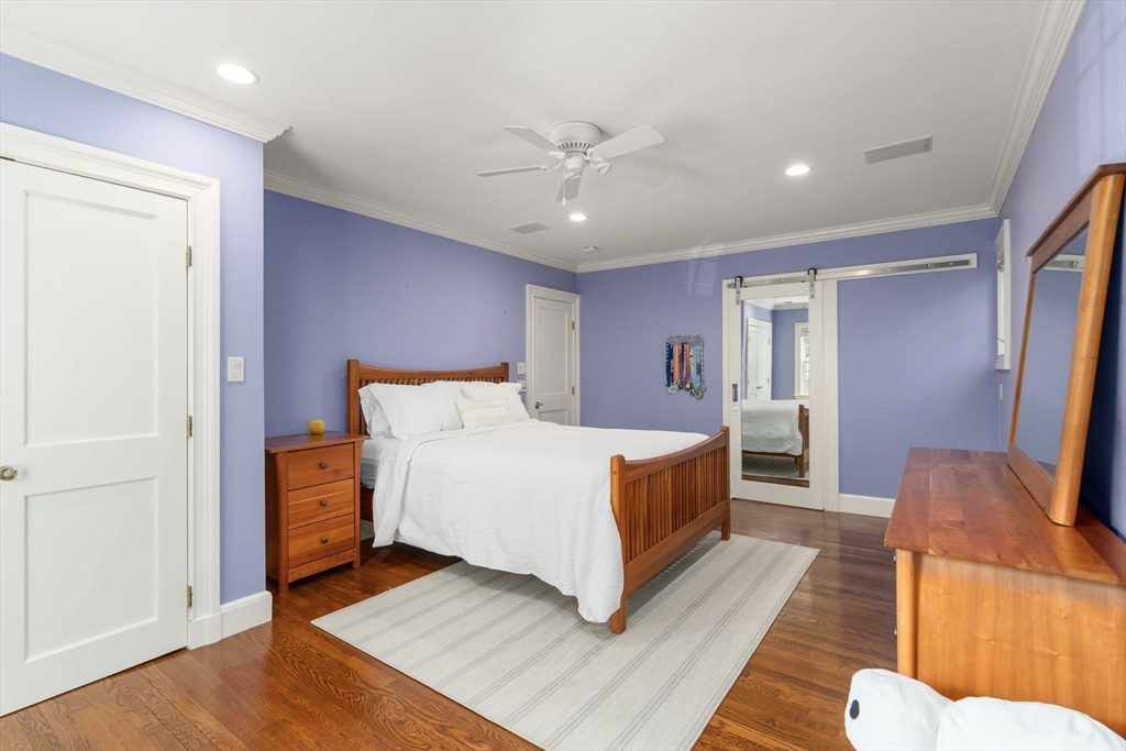 131 Oliver Rd, Newton