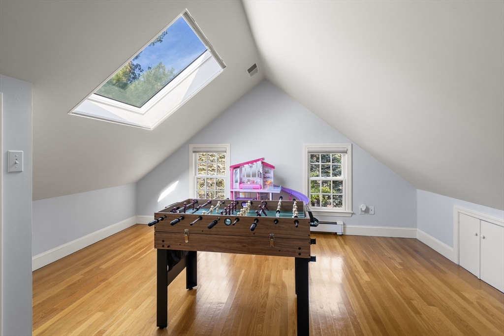 131 Oliver Rd, Newton