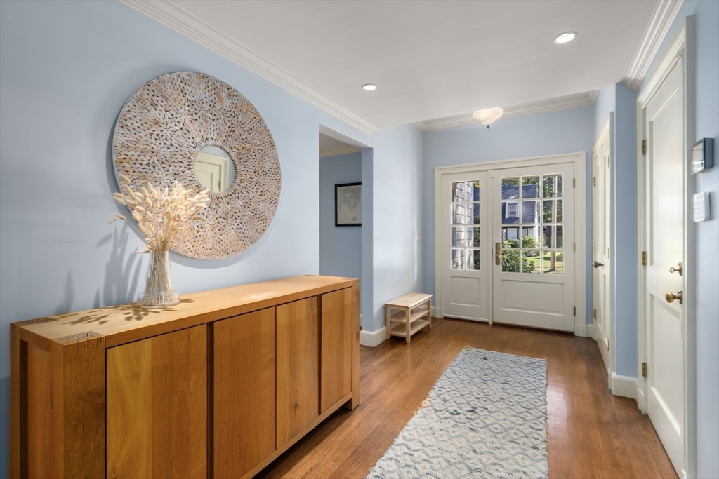 131 Oliver Rd, Newton