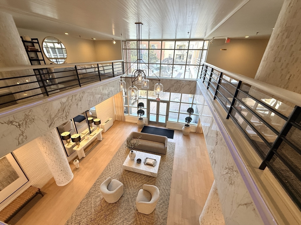 20 Webster St # 307