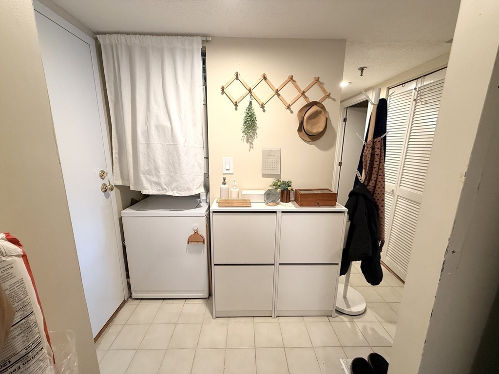 20 Webster St # 307