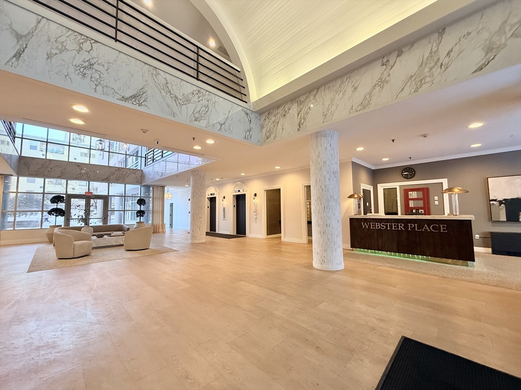 20 Webster St # 307