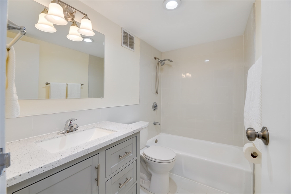 321 Harvard Street # 307