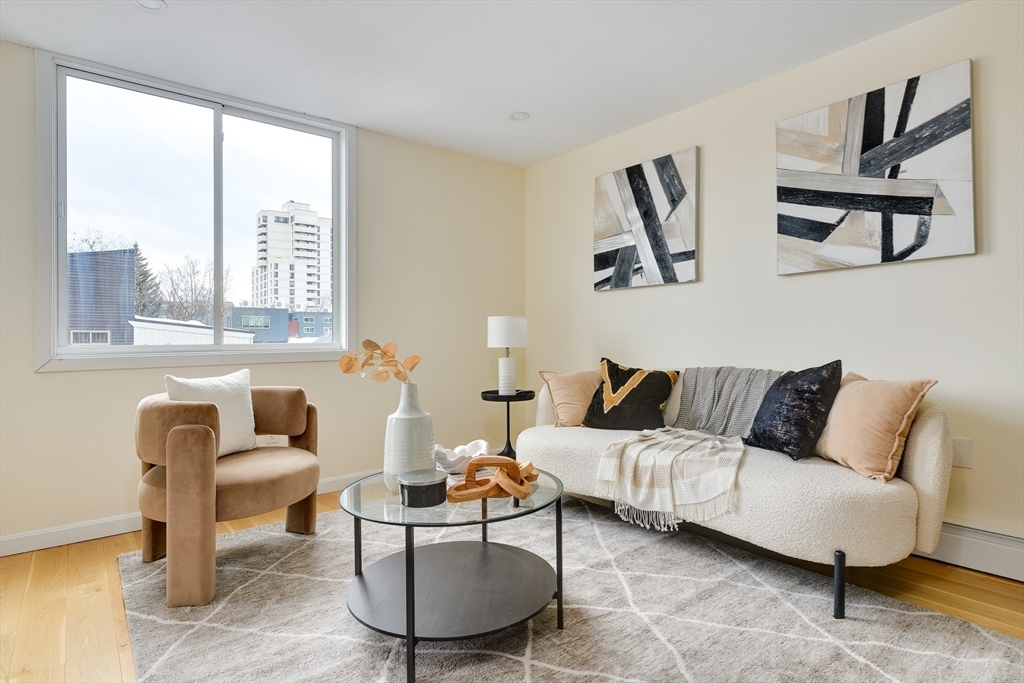 321 Harvard Street # 307