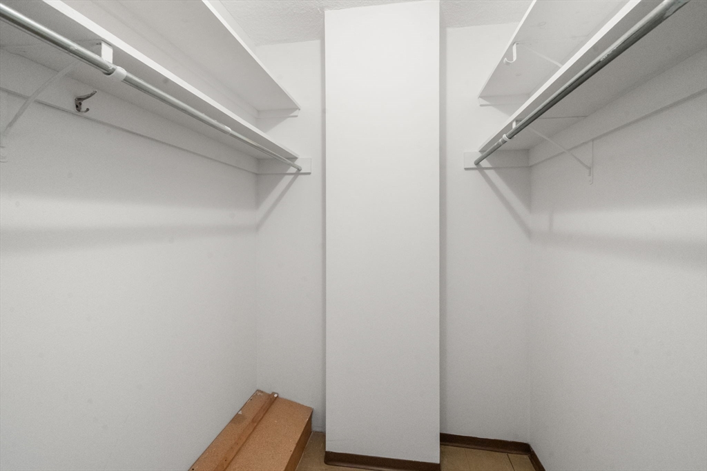 60 Longwood Ave # 602