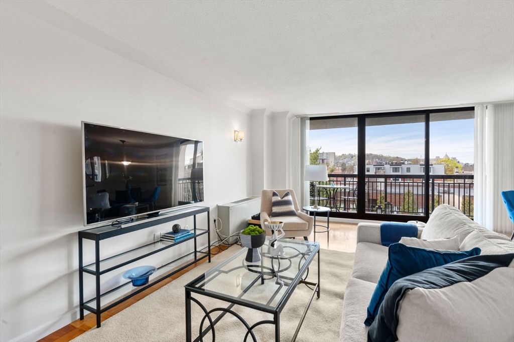 60 Longwood Ave # 602