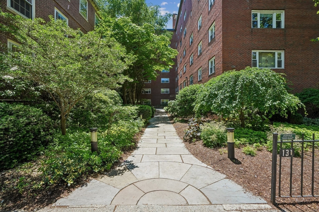 131 Sewall Ave # 49