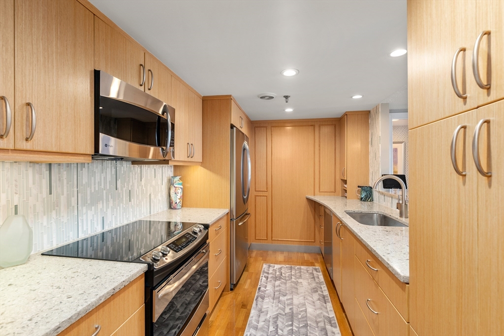 20 Webster St # 505