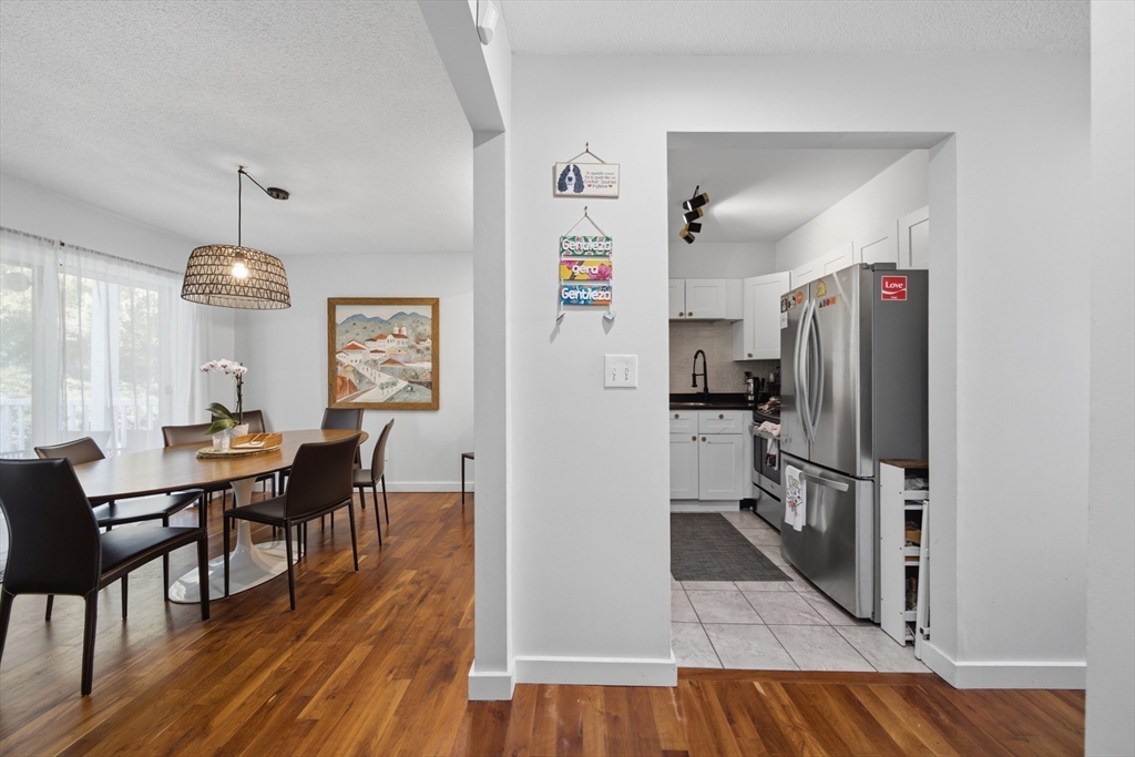 49 Breakwater Dr # 10 Unit: T-10