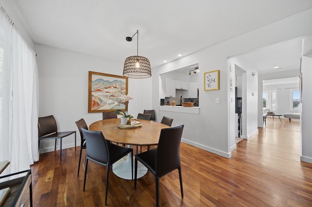 49 Breakwater Dr # 10 Unit: T-10