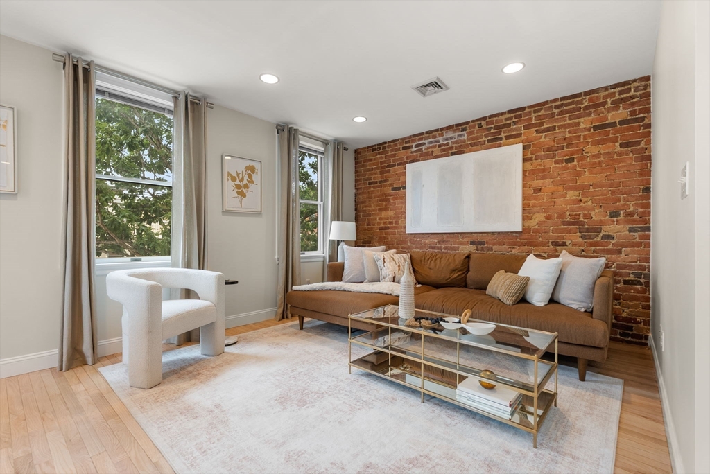 253-255 Main St. # 2