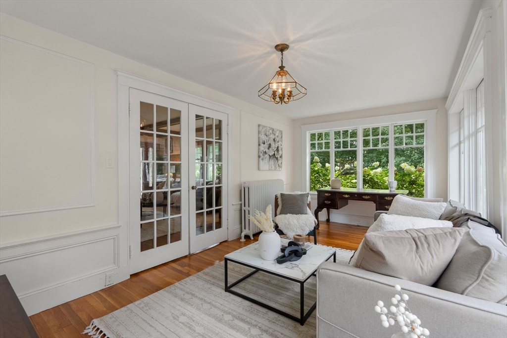 855 Commonwealth Ave