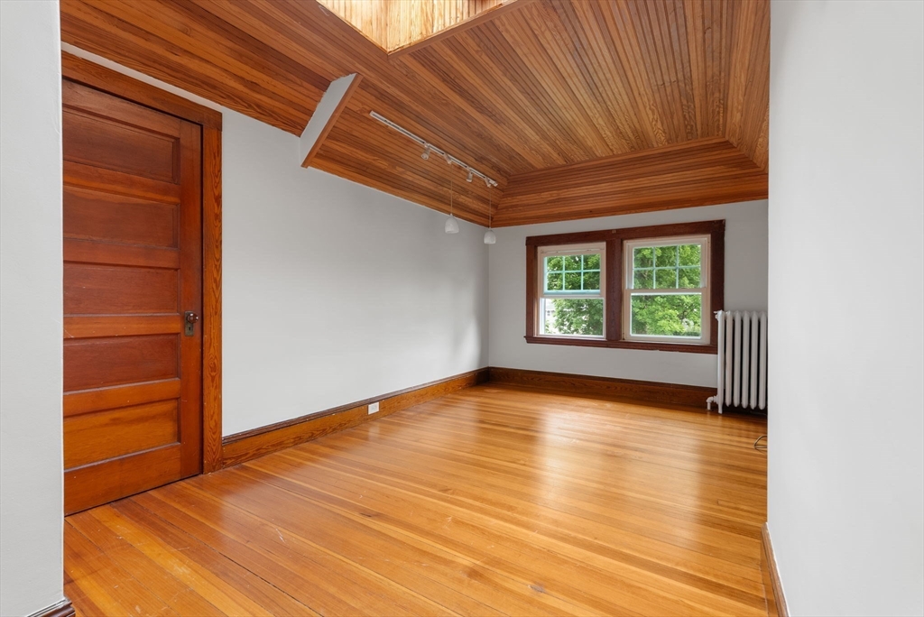 855 Commonwealth Ave