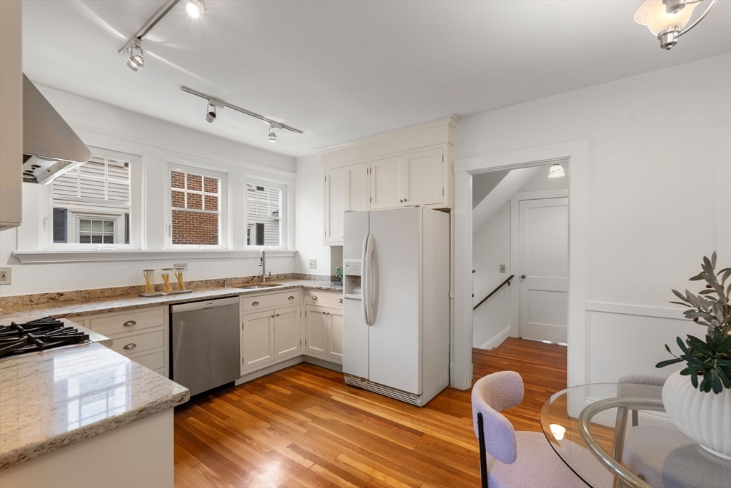 855 Commonwealth Ave