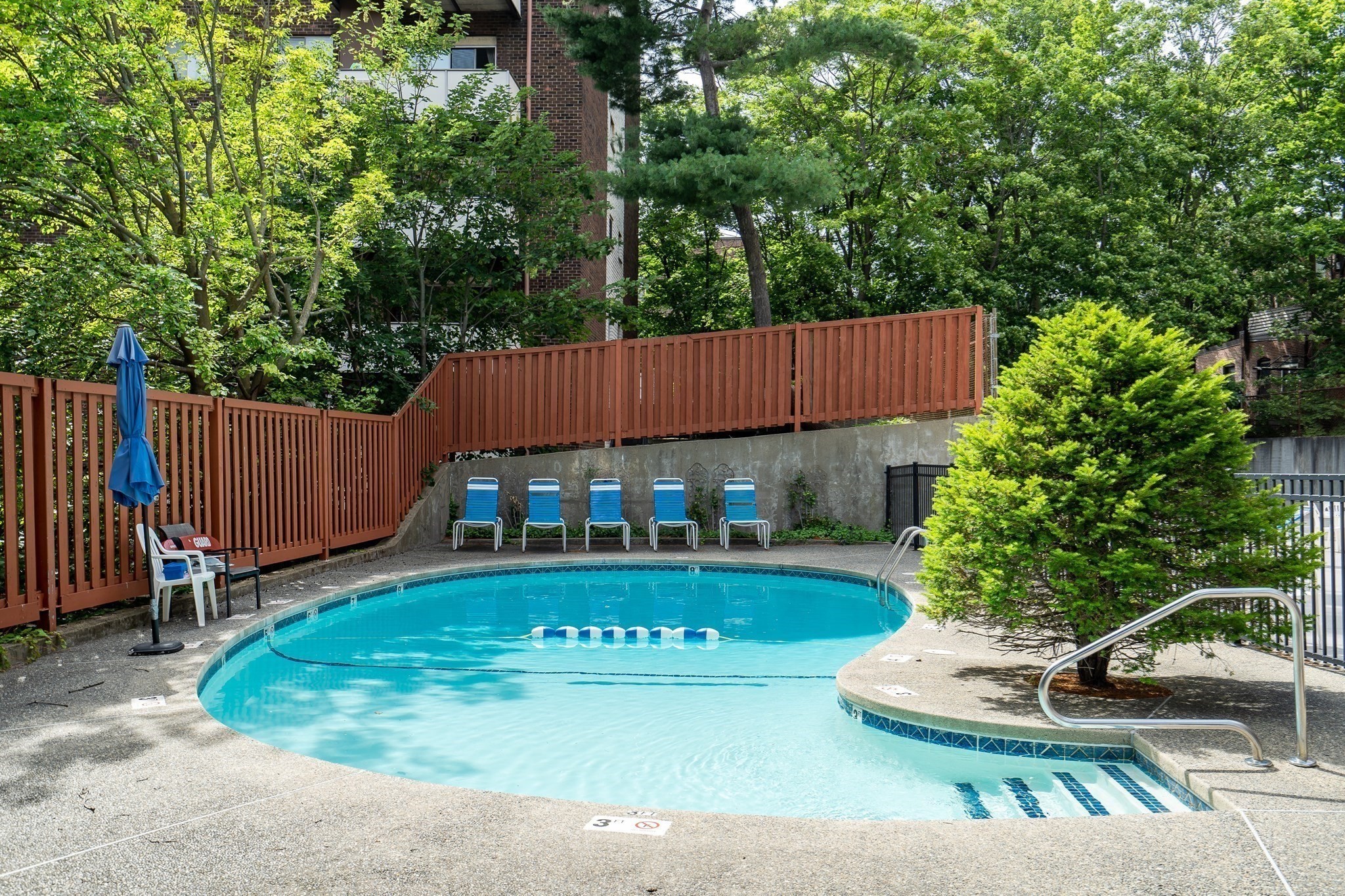 45 Longwood Ave # 705