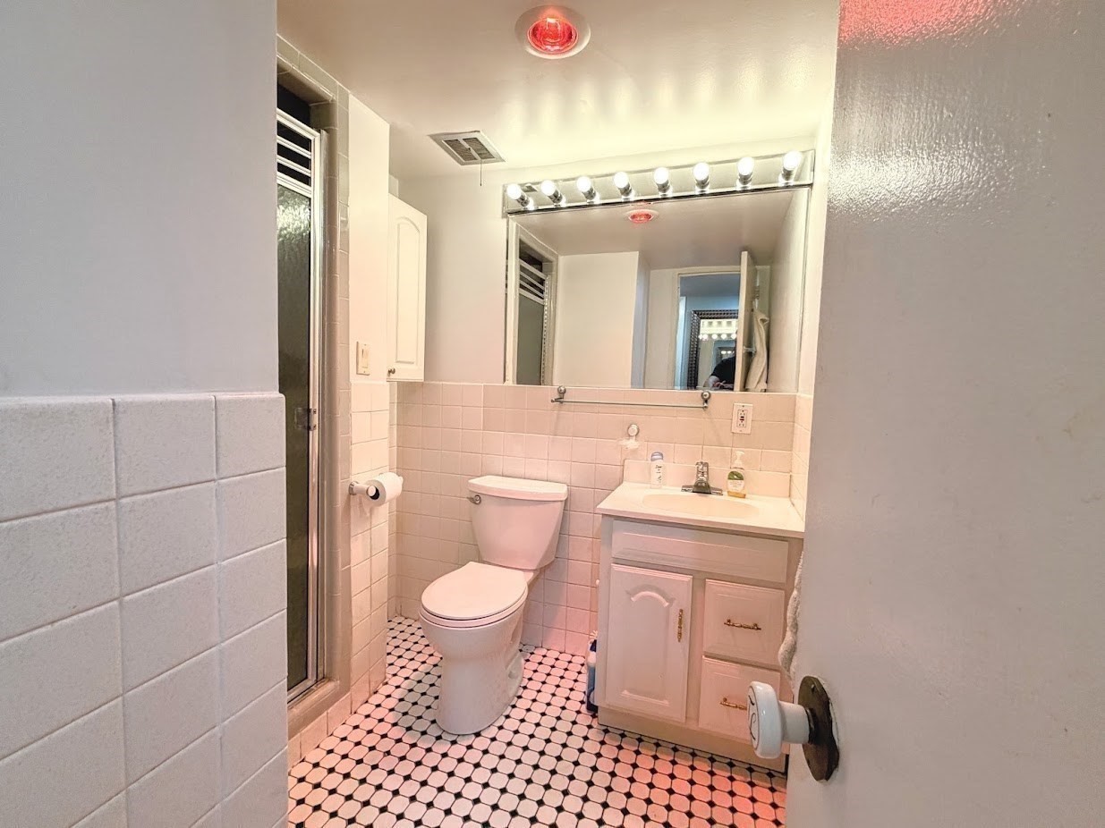 45 Longwood Ave # 705