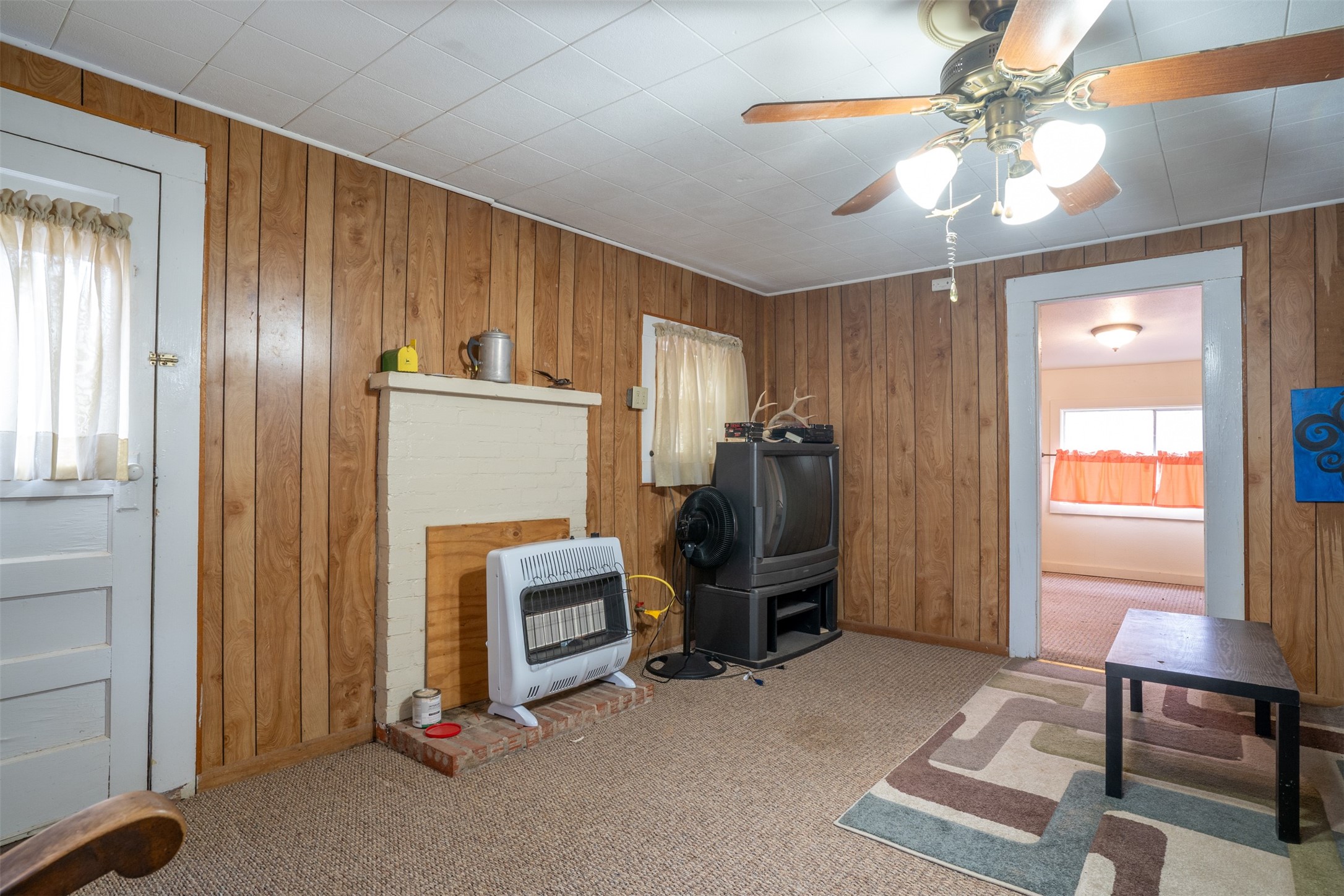 800 County Road 463