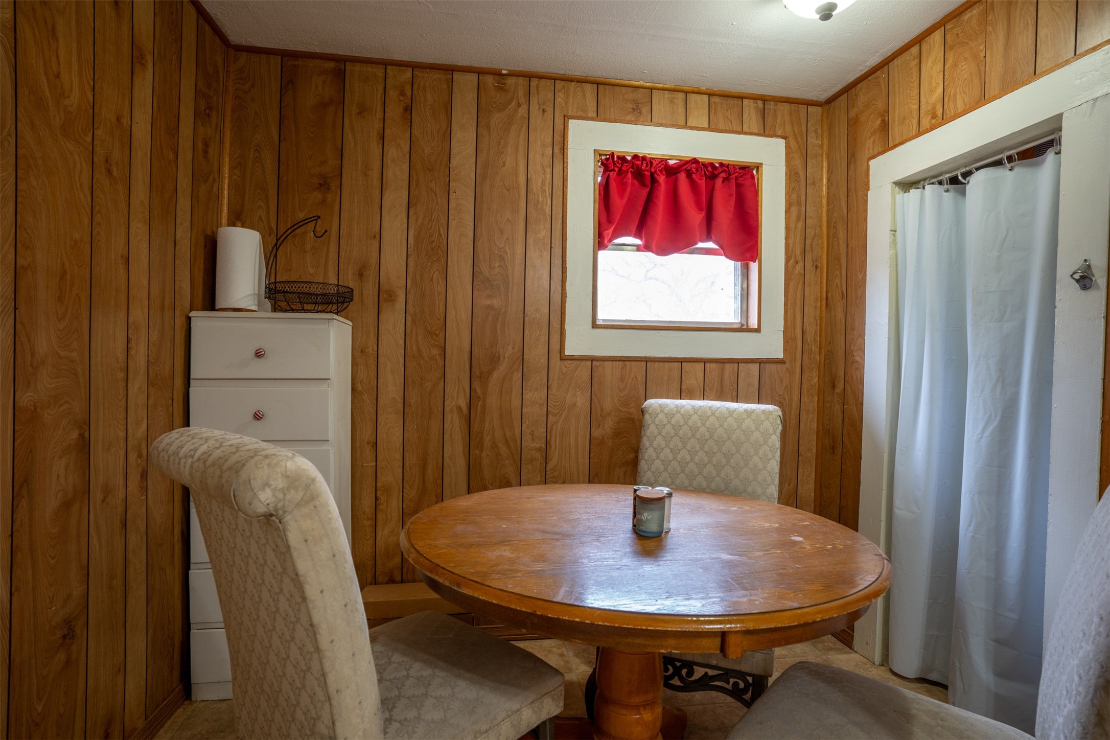 800 County Road 463