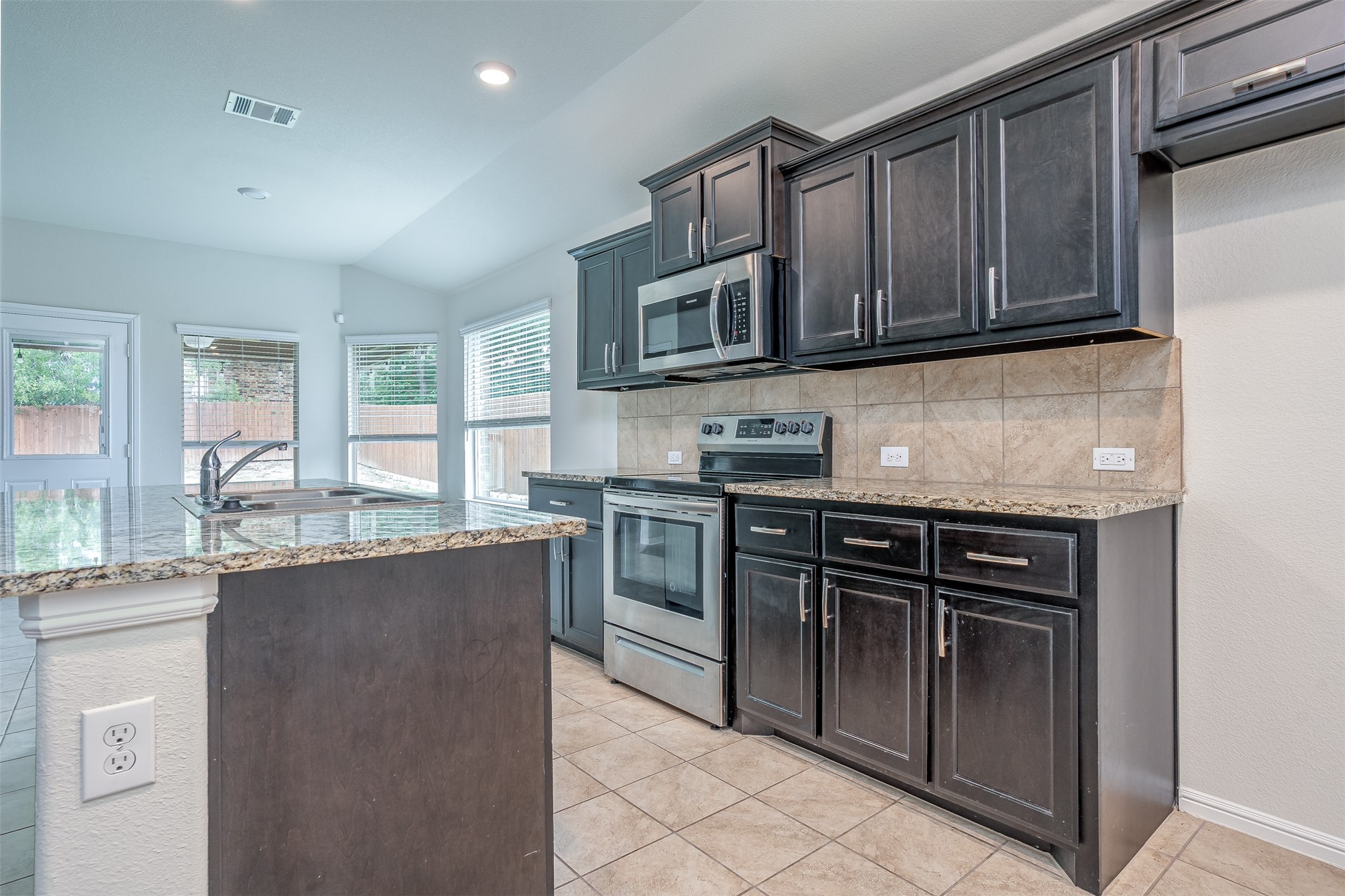 749 High Summit Trail