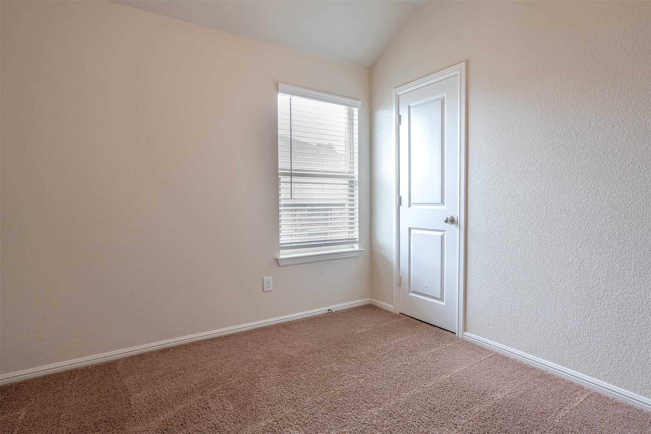 749 High Summit Trail
